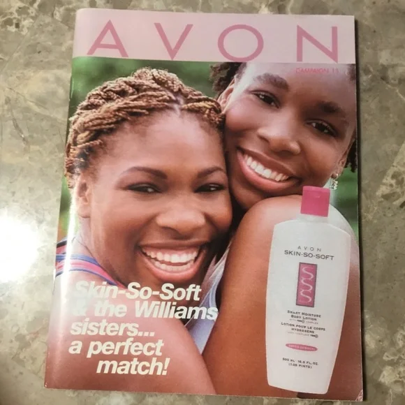Tennis - Serena and Venus Williams Avon Cover Campaign 13 2001 - Picture 2 of 2